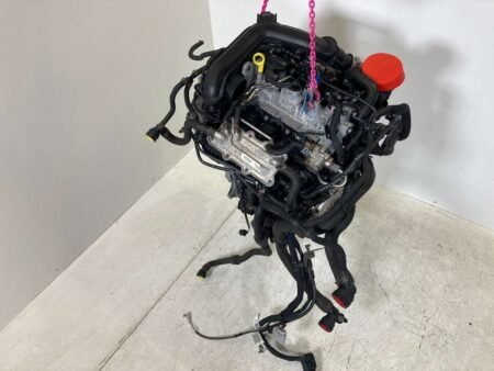 AUDI A3 Sportback (8VA, 8VF) 1.0 TFSI 04C100098 BP15859856M1