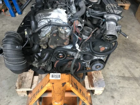 2004 Mercedes Benz E Class W211 E220 CDI Engine 646961 / 580
