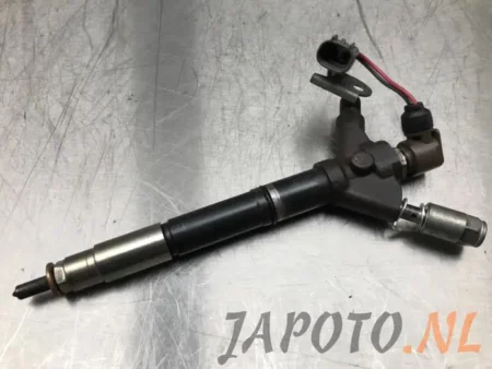 Injector 2006 Toyota Rav-4 / 420