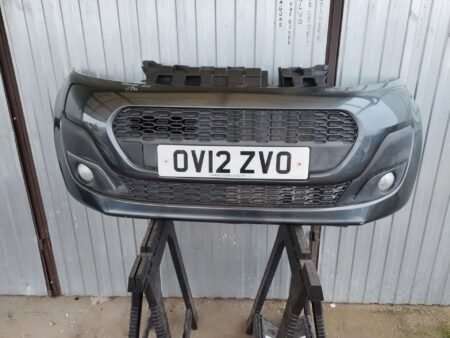 Bumper Front 2013 Peugeot 107 lift color Year to 2012-2014 - €285