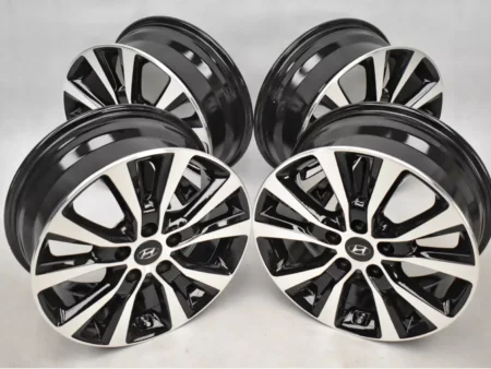 Alloy Wheels HYUNDAI i35 - €245