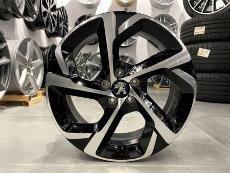 Original 2018 Peugeot 208 4 Alloy Wheels 15 inch – €224