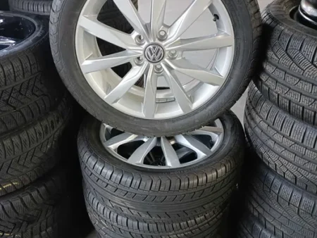 2015 Volkswagen Golf 7 Rims New Mixed + Tires 205/50 R17 – €250