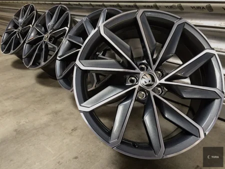 4x Genuine OEM Skoda Scala Blade Alloy Wheel Rims 18 Inch  – €190